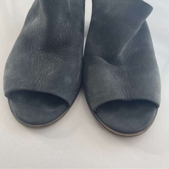 Lucky Brand Peeptoe Stacked Heel Mules Steel Blue Women’s Size 8.5 - Picture 7 of 10